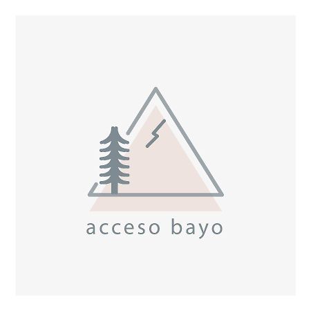 Acceso Bayo - Ubicada En El Acceso Al Cerro Bayo 3Km Del Centro Hotell Villa La Angostura Exteriör bild